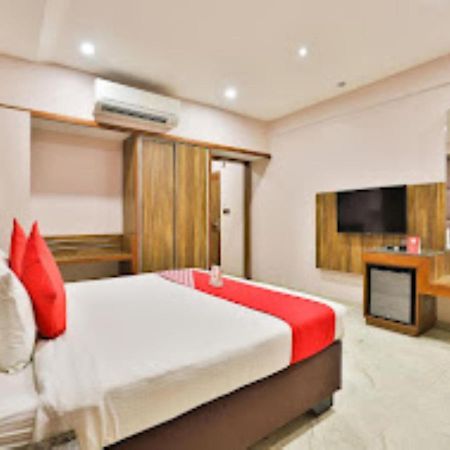 Hotel Radhe Ананд Екстер'єр фото