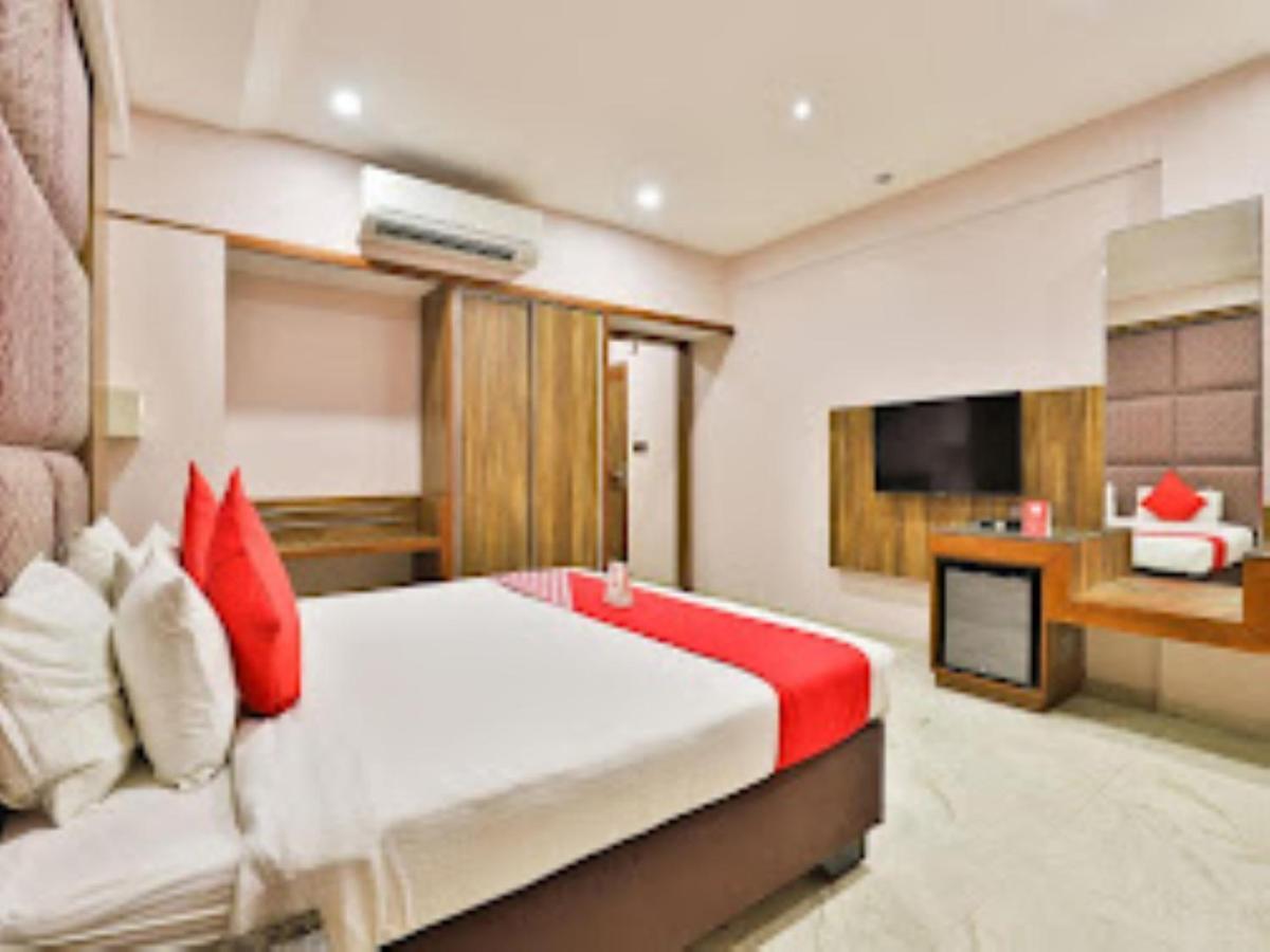 Hotel Radhe Ананд Екстер'єр фото